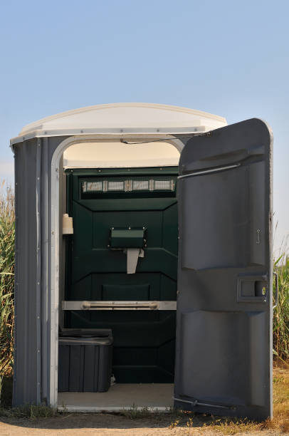 Best Porta potty rental near me  in Belvidere, IL